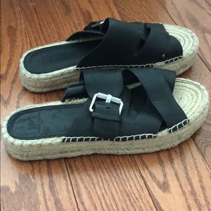 Marc Fisher platform leather sandals